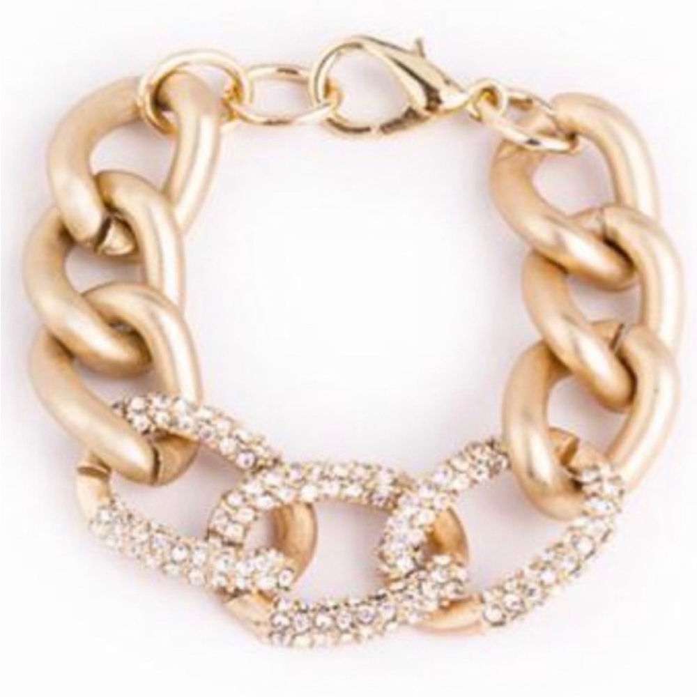 Derng Matte Gold Pave Chain Link Bracelet